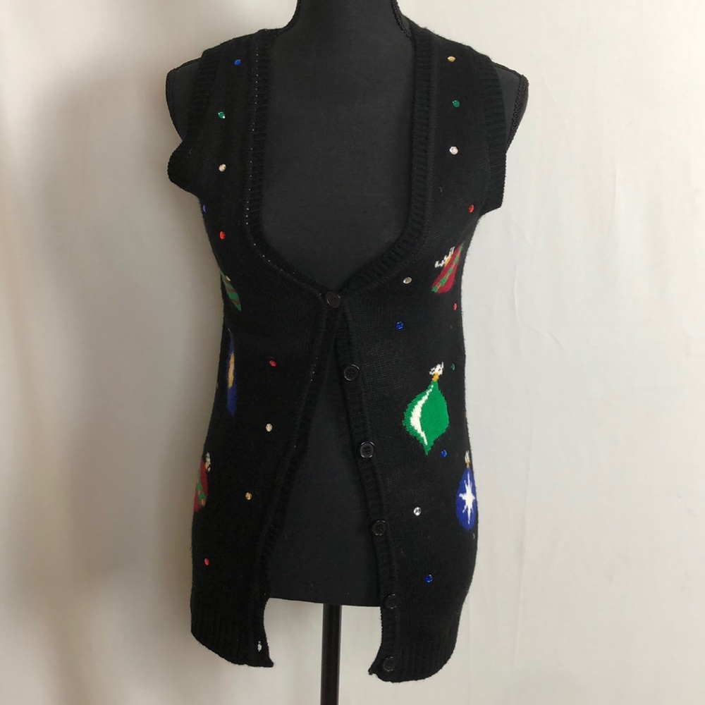 Xhilaration Cute Christmas vest